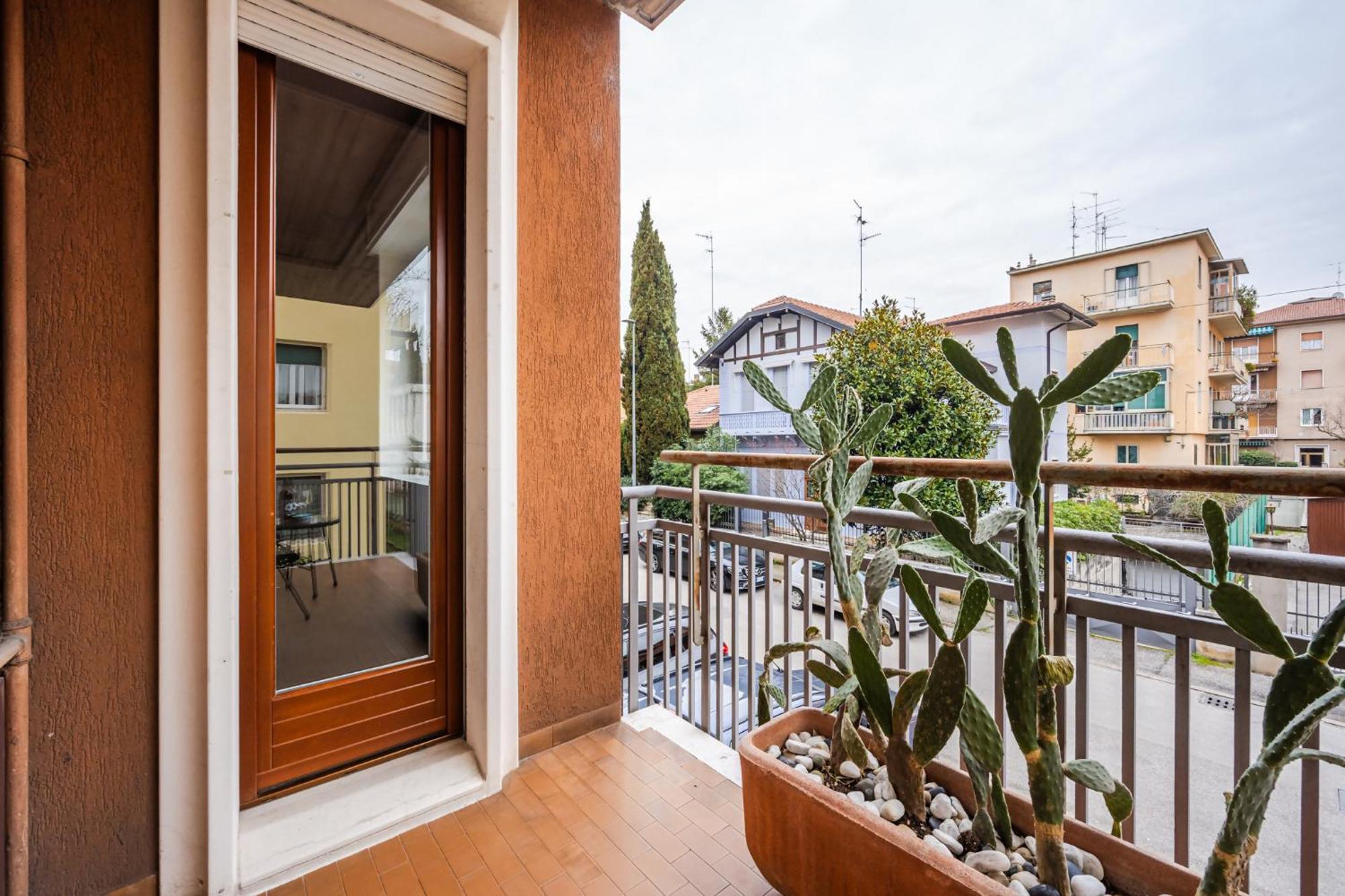 Infinity Suite Verona Free Parking Eksteriør bilde